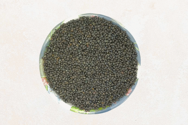 whole urad